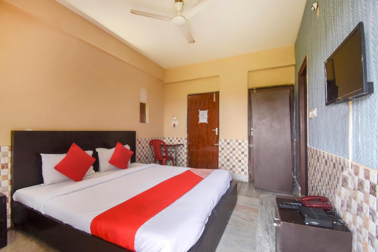 Hotel Oyo Flagship 72260 Seema International Gauripur Exterior foto