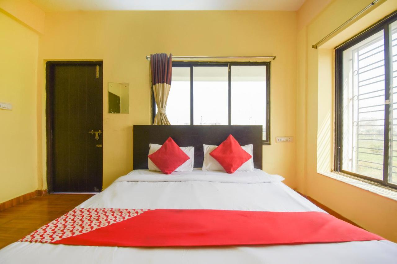 Hotel Oyo Flagship 72260 Seema International Gauripur Exterior foto